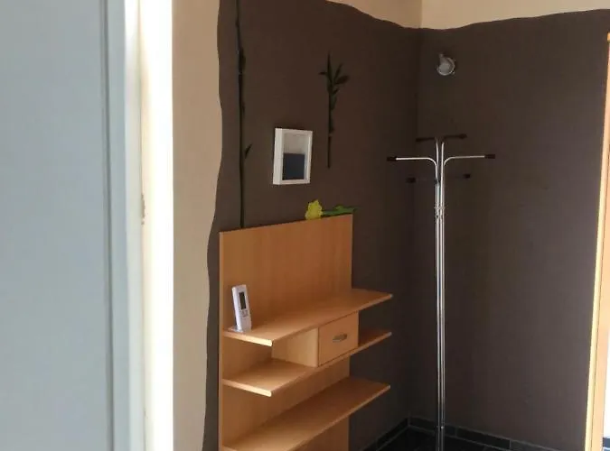 Rehbach شقة